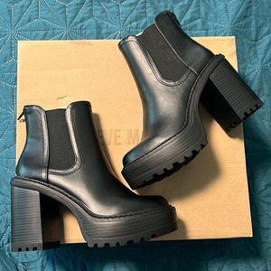 Brand new Steve Madden Boots